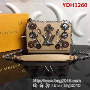 路易威登LV頂級原單M53524 LV銀色扭鎖肩帶鏈條包 YDH1260