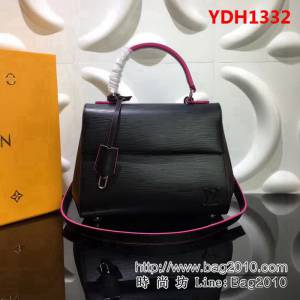 路易威登LV頂級原單 M41312黑皮紅裏 CLUNY BB 手袋 YDH1332