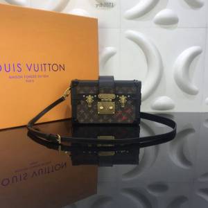 LV包包 Petite Malle手袋 純鋼五金 lv精品小號包袋 lv旅行箱  ydh3571