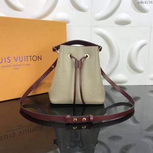 LOUIS VUITTON專櫃新款包包 路易威登NéoNoé BB手袋 LV抽繩手提肩背斜挎女士水桶包  ydh4136