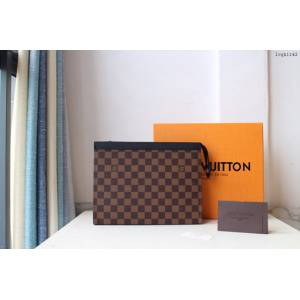 lv手包 Pochette Voyage中號手袋 M61692 啡格 lv男士手拿包  lvqb1143