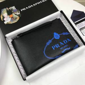 prada錢包 普拉達專櫃最新十字紋牛皮手拿包 2NG005 PRADA男士手包  pyd2119