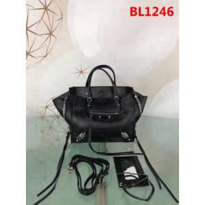 BALENCIAG巴黎世家 頂級原版 經典款蝙蝠包 義大利進口 時尚百搭手提肩背包  BL1246