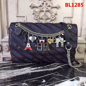 BALENCIAG巴黎世家 LOCK ROUND 18年早春新款絎縫鏈條包 手工刺繡LOGO 法國著名地標建築徽章 點綴鏈條  BL1285