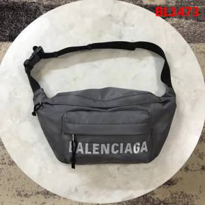 BALENCIAG巴黎世家 爆款 2018年早秋 Wheel Logo 刺繡腰包  BL1473