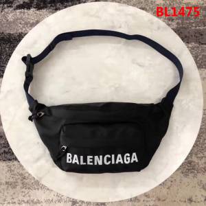 BALENCIAG巴黎世家 爆款 2018年早秋 Wheel Logo 刺繡腰包  BL1475