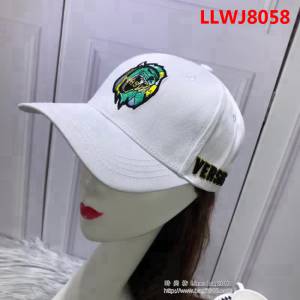範思哲Versace 官網同步款 最新代購鴨舌帽 LLWJ8058