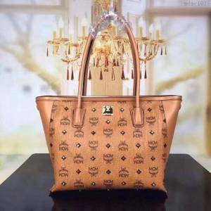 MCM女包 原單 純手工方釘 MCM單肩購物袋 原版pvc配牛皮 ykk拉鏈 MCM女肩背包  mdmc1015