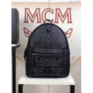 MCM雙肩背包 原單 5927小號 Gunta“M”字形鉚釘背包 金屬鉚釘 MCM女背包  mdmc1134