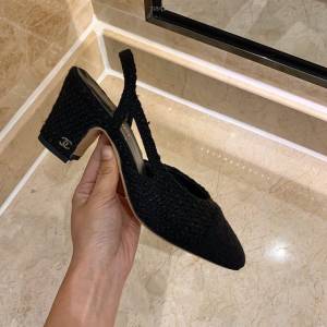 Chanel女鞋 香奈兒時尚經典涼鞋 Chanel中跟涼鞋  naq1087