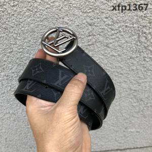 路易威登LV  M9932Q LVCIRCLE腰帶 飾有圓形LV logo 風格陽剛 時尚百搭款男士皮帶  xfp1367