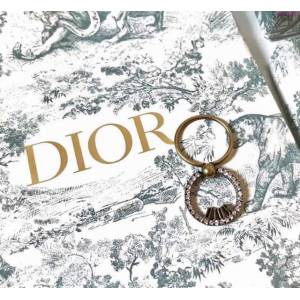 Dior飾品 迪奧經典熱銷款圓圈鏤空字母戒指  zgd1091
