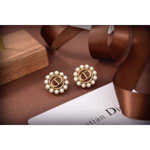 Dior飾品 迪奧經典熱銷款耳釘 小紅書爆款耳環  zgd1167