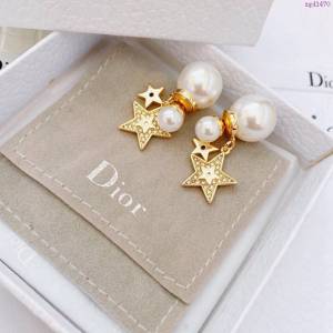 Dior飾品 迪奧經典熱銷款925銀針星星珍珠耳釘耳環  zgd1470