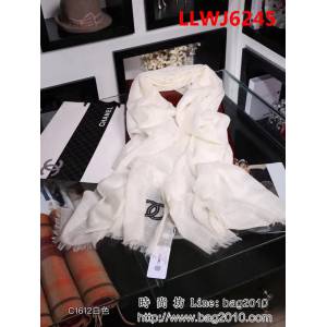 CHANEL香奈兒 2018最新專櫃款 亮片羊絨圍巾披肩 C1612 LLWJ6245