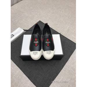 GUCCI男鞋 頂級品質  2019 古奇專櫃同步新品 一腳蹬 Gucci男士休閒鞋 百搭款板鞋  hdnx1132