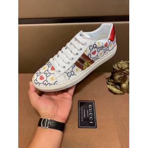 GUCCI男鞋 古奇2019新款休閒男鞋 高端品質 古馳系帶男鞋 Gucci印花男板鞋  hdnx1266