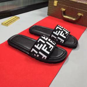 FENDI男鞋 2019新款 芬迪牛皮鞋 男士時尚休閒拖鞋  jpx2043