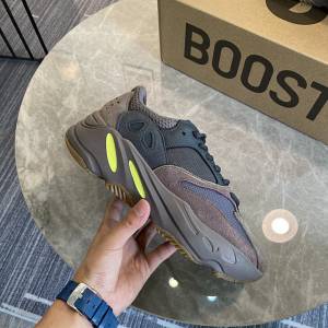 Adidas男女椰子鞋 阿迪達斯Static侃爺聯名限定椰子700 Adidas Yeezy Boost 700  xhn1533