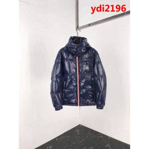 MONCLER蒙口 18SS秋冬新款 原版LOGO五金 織帶雙拉鏈 男款羽絨服 ydi2196