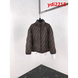 FENDI芬迪 專櫃同步 18秋冬新款 FF圖案 男款兩面穿棉服 ydi2218