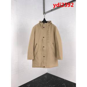 BURBERRY巴寶莉 2018冬季最新款 官網同步款 簡潔百搭登山系列 羽絨服 ydi2392